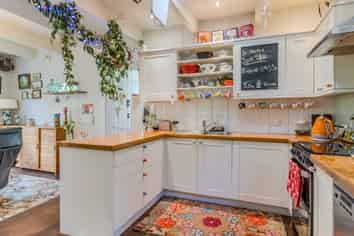 13 Driver Street, LONG BEACH