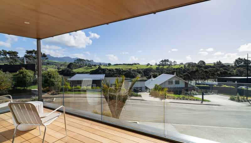 9 Pekapeka Street, Raglan