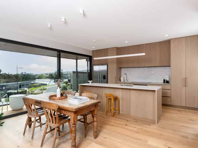 9 Pekapeka Street, Raglan