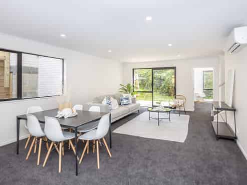 2/40A Exeter Street, Glenview