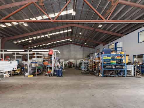 A generous leasehold yield!