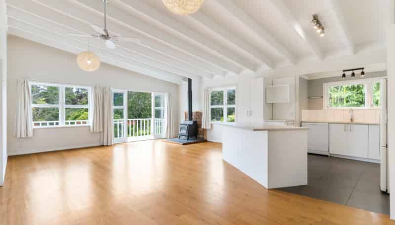 126 Candia Road, Henderson Valley