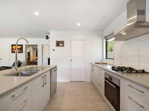 2 Preston Drive, Arrowtown