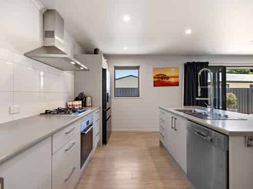 2 Preston Drive, Arrowtown