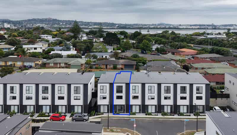 68 Tukari Lane, Mangere Bridge