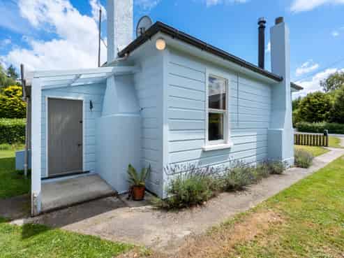 18 Campbelton Street, Lawrence