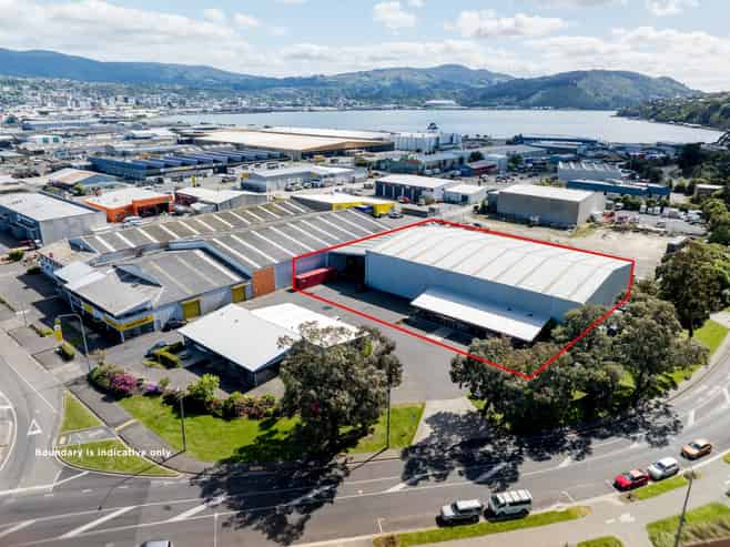Quality industrial ready to occupy