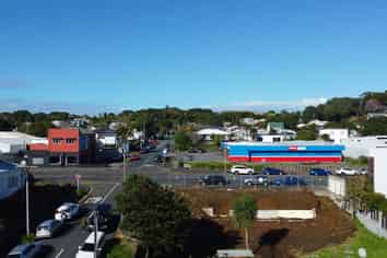 240 + 242 Devon Street W, New Plymouth Central