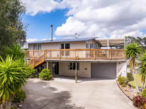 10 Awatea Street, Mangawhai Heads