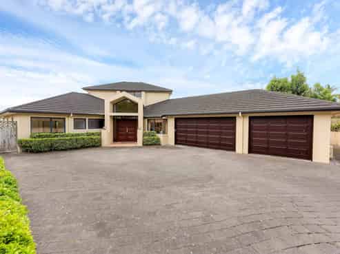 66 Manor Park, Sunnyhills