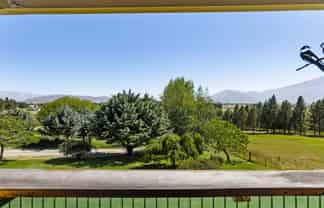 24 Ahuriri Drive, Omarama