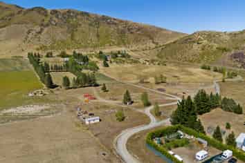 24 Ahuriri Drive, Omarama