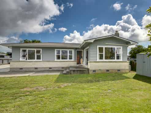 6 James Foley Avenue, Pirimai