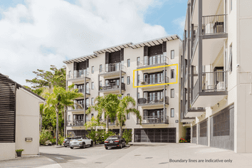 B305/525 East Coast Road, Browns Bay