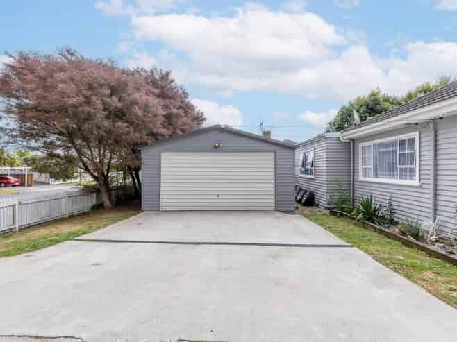 66 and 66A Mount View Road, Melville