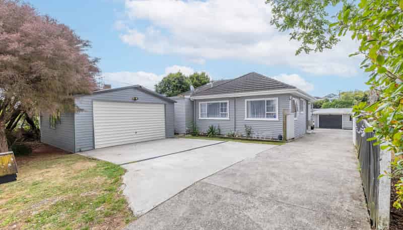 66 and 66A Mount View Road, Melville