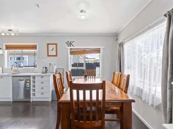 66 and 66A Mount View Road, Melville