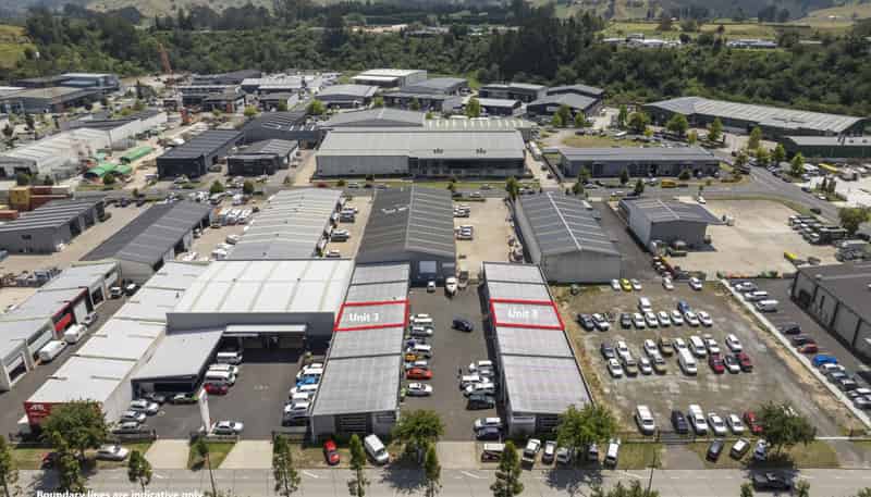 3 and 8/82 Taurikura Drive, Tauriko