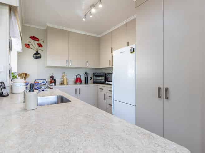 19 Woburn Street, Waipukurau