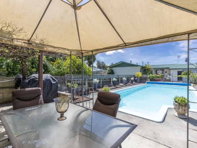 19 Woburn Street, Waipukurau