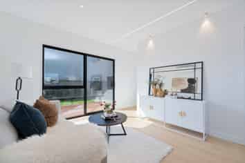 35 or 37 Turret Lane, Hobsonville