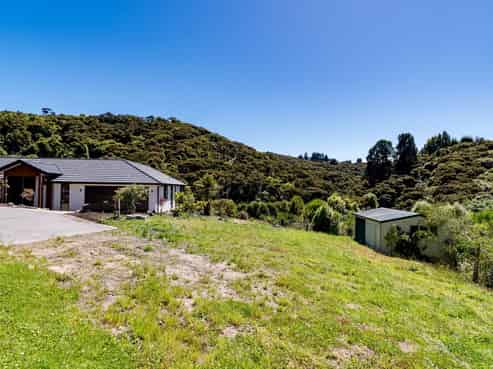 18 Freyberg Road, Fairfield