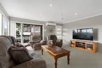 152 Everglade Drive, Totara Heights