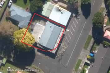 OPPORTUNITY  3 SHOPS - OFFERS WANTED