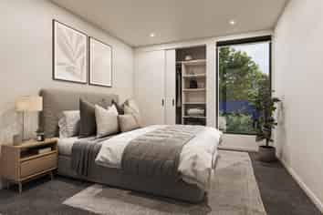 39 Woodville, Edgeware