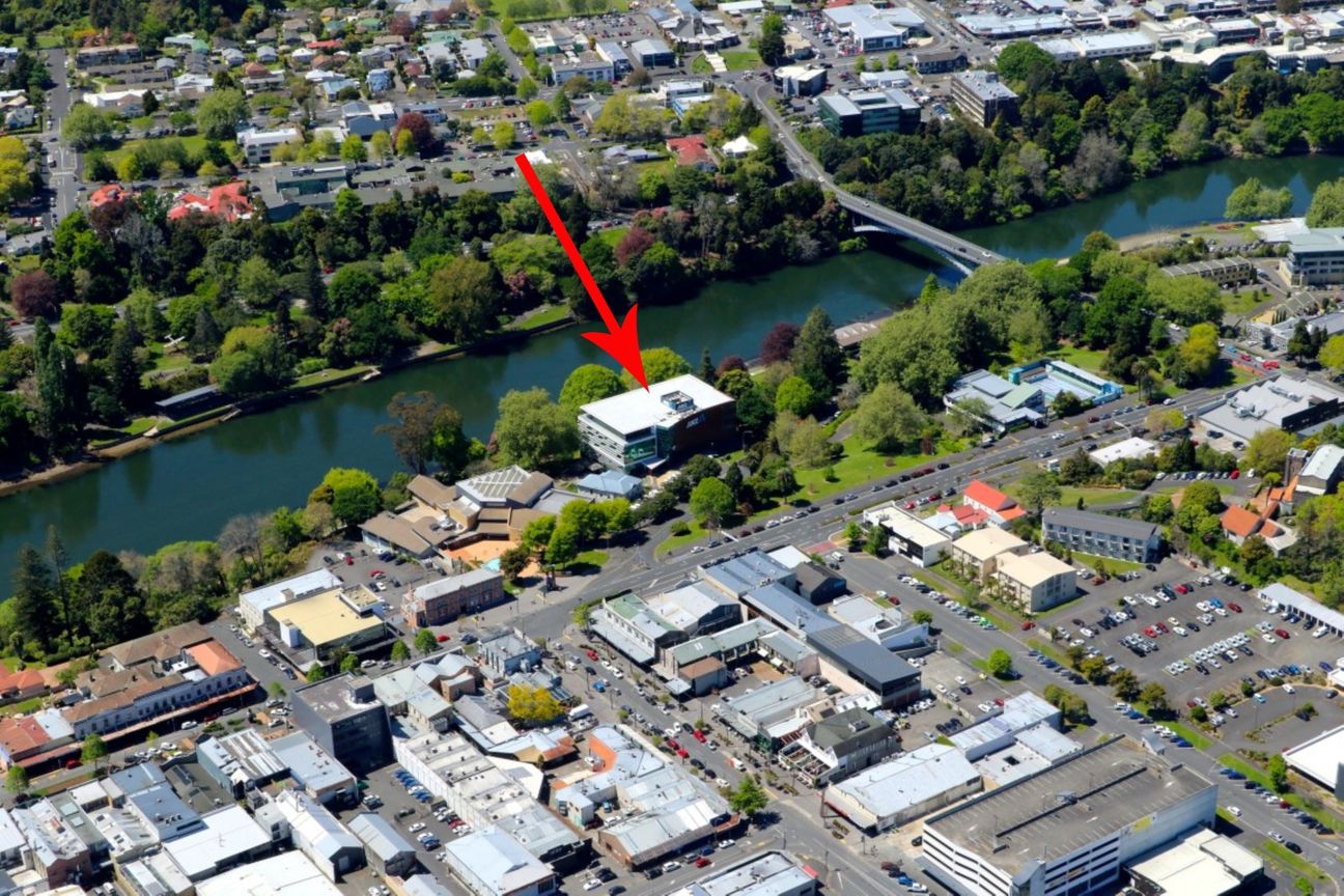 Premium Office Space Available - Vista 2