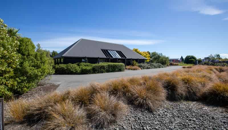 51 West Coast Road, Yaldhurst