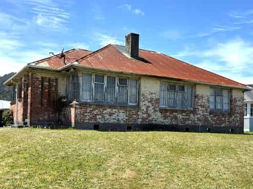 49 Fitzgerald Street, Cobden