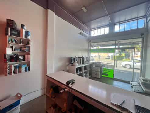 Versatile Retail Space in Hastings