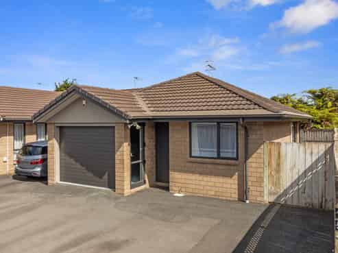1/15 Albert Street, Hamilton East