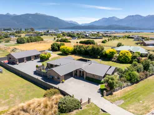 40 Pukutahi Drive, Te Anau