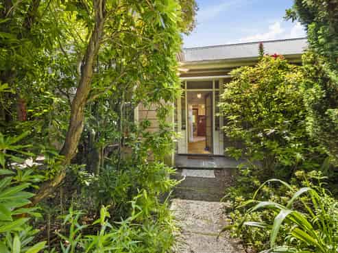 709 Highgate, Maori Hill