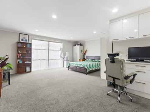 9 Taupinga Way, Takanini