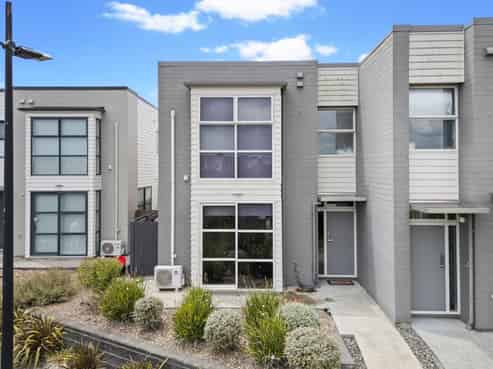 9 Taupinga Way, Takanini