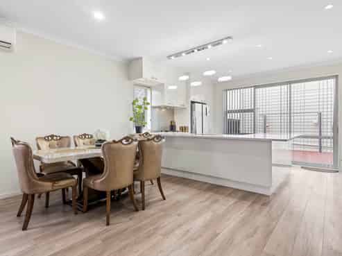 9 Taupinga Way, Takanini