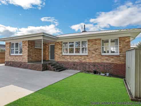 42 Hamilton Road, Papatoetoe