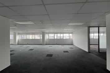 Full floor office - Webb Street 