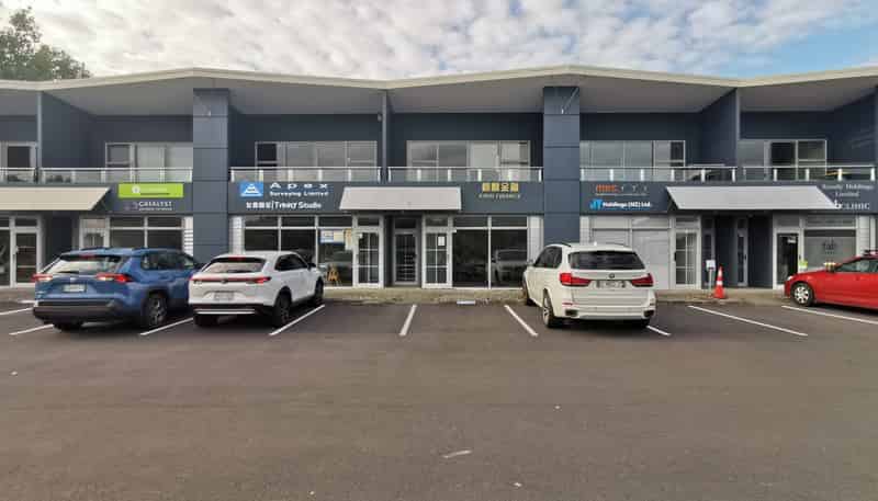 H/86  Bush Road, Albany