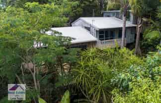  329 Beach Road (Off Pah Road), Onerahi