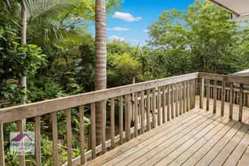  329 Beach Road (Off Pah Road), Onerahi