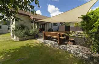 47 Black Peak Road, Omarama