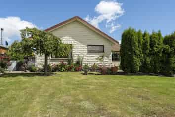47 Black Peak Road, Omarama
