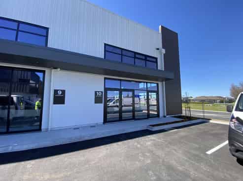 Brand new, high profile property with commercial zoning