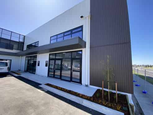 Brand new, high profile property with commercial zoning