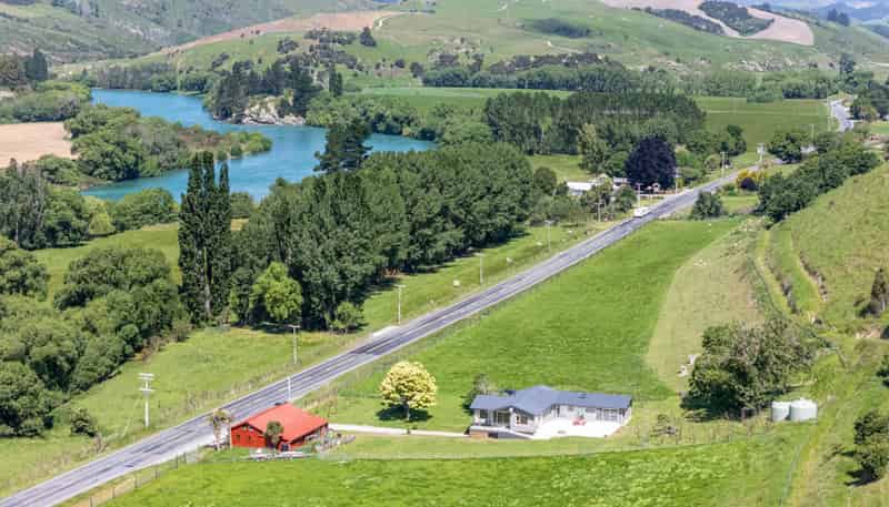 5892 Ettrick - Raes Junction Road, Millers Flat