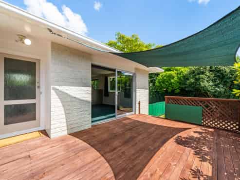 1/10 Denver Grove, Totara Park